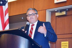 Neves, Verboon, Barlow, Fagundes score big wins as Kings County and Lemoore vote Kings County District Attorney Keith Fagundes
